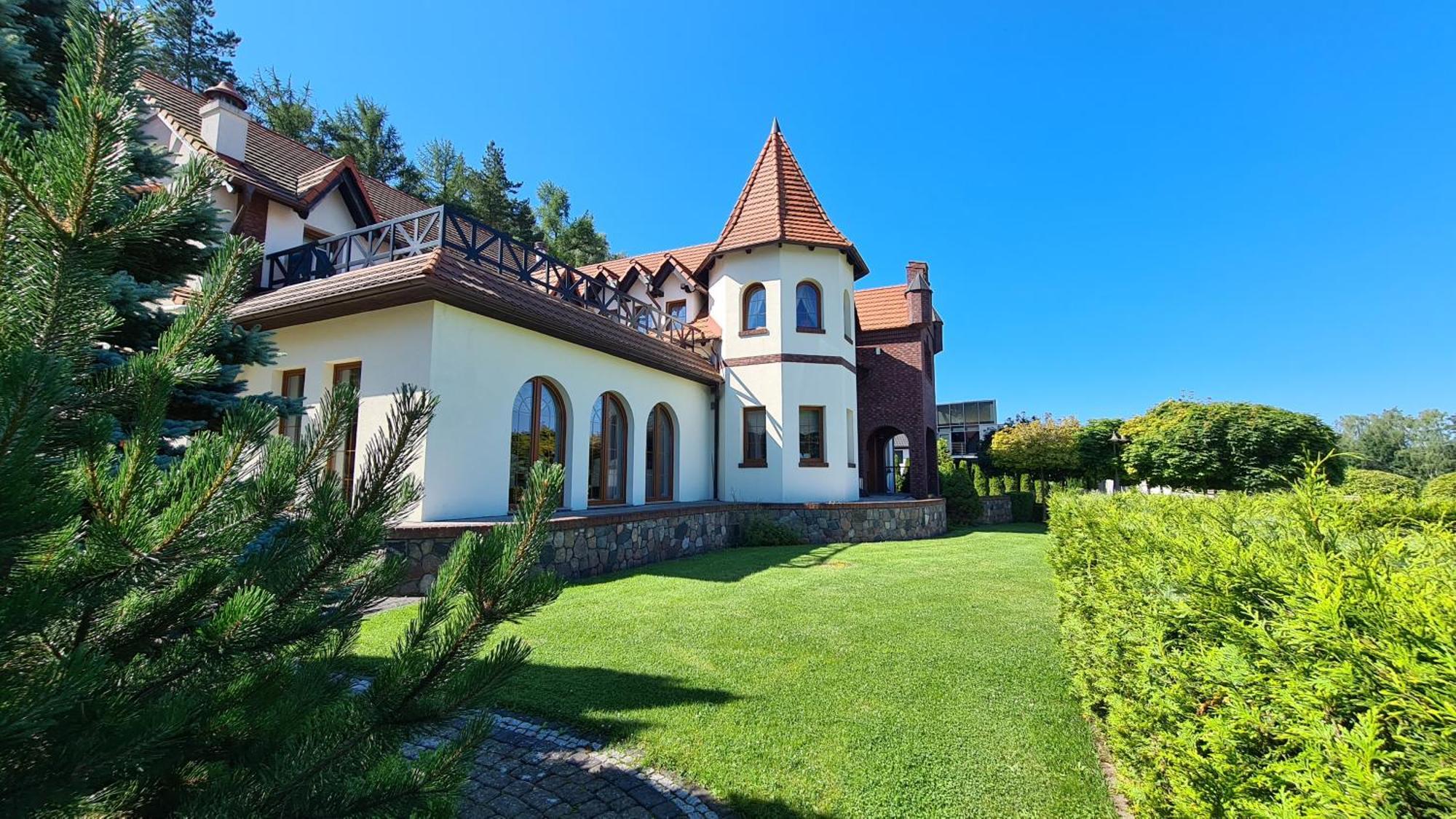 Krysztalowy Dworek Hotel Zbychowo Bagian luar foto